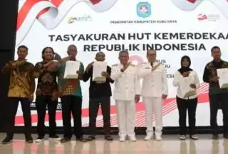 Kado Spesial Buat Ratusan Petani Sawit Swadaya di HUT ke 78 RI
