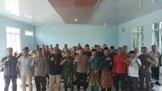 Gandeng Forpimcam, Kapolsek Dumai Barat Taja Penyuluhan Karlahut