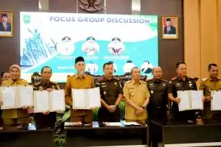 Walkot Dumai Bersama Kajari Teken MoU, H Paisal: Siap Dukung 'Jaga Zapin'