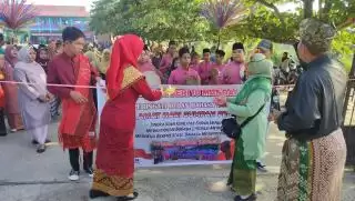 Sempena Peringatan Sumpah Pemuda 2023, SMPN 10 Mandau Gelar Bulan Bahasa