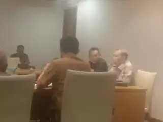 Rapat Permasalahan Banjir Bandang Samosir Diskorsing