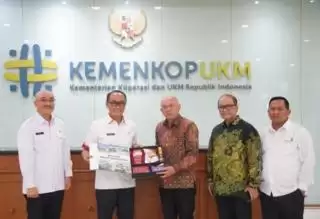 Wow! Sulbar Dijadikan Percontohan Korpri Mart dan Koperasi Petani Sawit