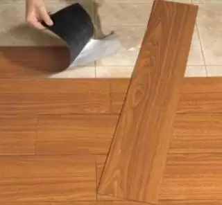 Pasang Vinyl Flooring Sendiri Bagi Pemula Dijamin Anti Gagal! Ikuti 8 Langkah Ini