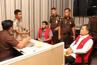 Kejati Sumut Tahan Kadis Kesehatan Sumut dan Rekanan, Kasus Korupsi APD Covid