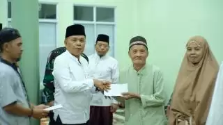 Safari Ramadan ke Rangsang Pesisir, Plt Bupati Ingatkan Bahaya Karlahut
