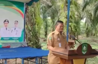 Bupati Bengkalis Minta Masyarakat Manfaatkan Peluang Beasiswa Kementan RI dan BPDPKS