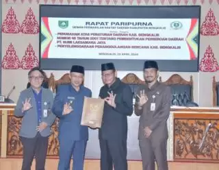Bupati Bengkalis Minta Masukan Dewan Segera Ditetapkan 2 Ranperda Disampaikan