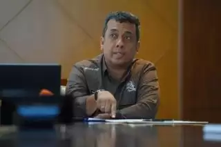 Roni Rakhmat Ditunjuk Jadi Plt Kadisdik Riau