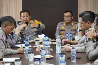 Luncurkan 'Bung Selamat' Sebulan Penuh Ditlantas Polda Riau Tekan Fasilitas di Jalan Raya