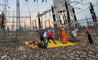 PLN Pulihkan Pasokan Listrik untuk 927 Ribu Pelanggan di Riau