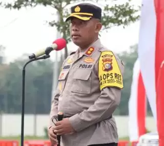 Kapolres Meranti Seru Masyarakat Kibarkan Bendera Merah Putih Sambut HUT ke 79 RI