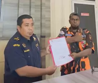 Sering Kecolongan, MPC Pemuda Pancasila 'Seruduk' Kantor BC Selatpanjang