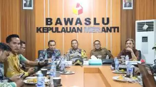 Kapolres Bersama KPU dan Bawaslu Ajak LO PASLON Patuhi Jadwal dan Zona Kampanye