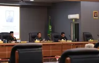 Paripurna Penetapan Pimpinan DPRD Kepulauan Meranti, Ardiansyah Sah Waka DPRD