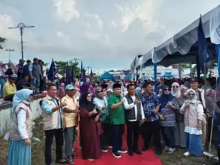 Pilkada 2024, Ribuan Warga Padatì Kampanye Dialogis Paslon Nomor 01 H Asmar-Muzamil