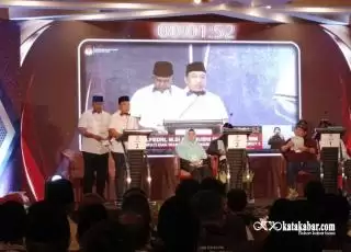 Afni Bilang Perhutanan Sosial Tak Dimanfaatkan di Siak, Alfedri Jawab Menohok, Pendukung: Kasih Paham Pak Bupati!