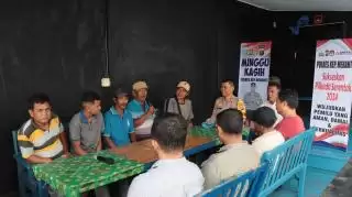 Polres Kepulauan Meranti Ajak Buruh Bongkar Muat Pelabuhan Jaga Kamtibmas