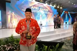 Realisasi PAD Tinggi, Siak Dapat Penghargaan Kemendagri