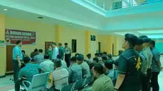 Rayakan Natal dan Tahun Baru 2025, Polres Kepulauan Meranti Gelar Bakti Sosial
