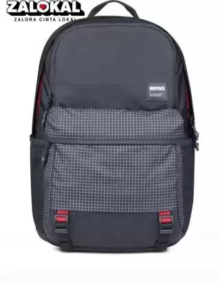 Hujan Deras Bukan Masalah: Tips Jitu Rawat Tas Bodypack Favoritmu