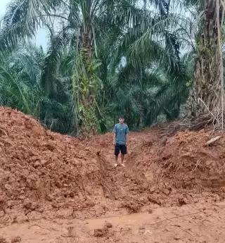 Konflik Lahan di Desa Talang Tujuh Buah Tangga: PT BBSI Diduga Rusak Jalan ke Pondok Warga
