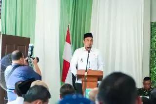 Bupati Inhu Soroti Prabayar Jalan di Batang Cenaku, Nanti Paparkan ke Saya!