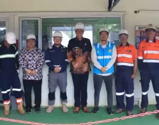 Respon Keluhan Masyarakat, Muzamil Tinjau Pembangkit Listrik PLN Selatpanjang