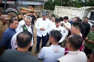 Gubri Beri Dua Opsi Tuntaskan Badan Jalan Rusak di Inhu, Lebaran Beres!