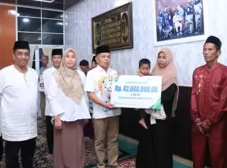 Bupati Kepulauan Meranti Bukber Kala Kunker Gubri di 'Kota Sagu'