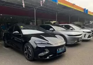 Evista Tawarkan Promo Sewa Mobil Listrik untuk Mudik, Mulai Rp4,5 Juta untuk 10 Hari!