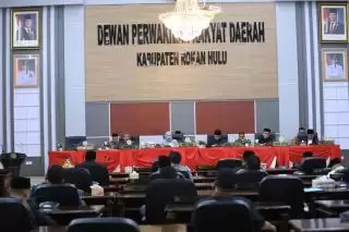DPRD Rokan Hulu Paripurna Bahas LKPj dan Ranperda Perusahaan Daerah