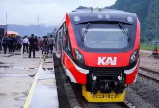 Tertinggi Sepanjang 2025, KA Makassar–Parepare Pecah Rekor Angkut 34.291 Pelanggan