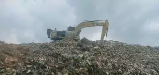 Ka DLHK Rohul Diduga Korupsi Suku Cadang Angkutan Sampah di Ujung Batu