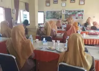 Bangun Kolaborasi, Puluhan Kepsek SDN di Rayon 1 Kumpul di SDN 25 Mandau