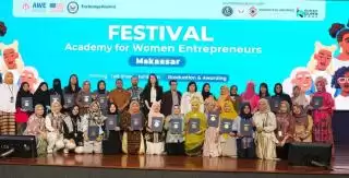 Perempuan Muda Mandar Tembus Peserta Terbaik Program Kedutaan Amerika Serikat