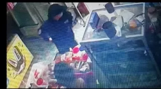 Terekam CCTV, Aksi Penipuan di Toko F3 Sidrap Pelaku Kabur Usai Transfer e-Wallet