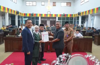 Bupati Rohul sampaikan Ranperda Pertangungjawaban Pelaksanaan APBD TA 2024