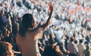 Biaya Nonton Konser Tersembunyi dan Sering Terlupakan