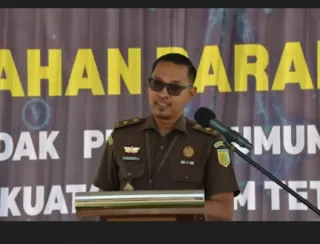 Kejari Cilacap Musnahkan Barang Bukti 154 Perkara