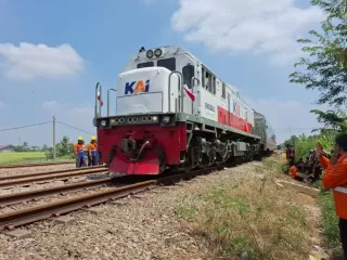 Jalur KA Stasiun Pegadenbaru Dilalui, KA Argo Lawu Kereta Pertama Melintas Kecepatan Terbatas