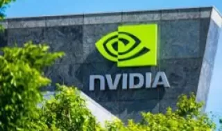 Truist Upgrade dan Adopsi Hyperscaler Dorong AMD Tantang Dominasi Nvidia
