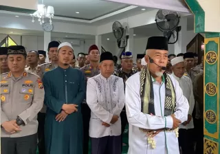 Polres Indragiri Hilir Gelar Doa Bersama dan Salat Ghaib Untuk Almarhum Affan Kurniawan