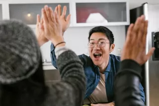 Selain Materi, Ini Lima Cara Mudah Investasi Diri Sendiri