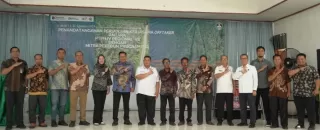 Holding PN Dorong Program Replanting Lewat Kemitraan Offtaker di Muara Enim