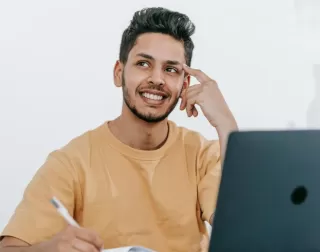 Ini Lima Tanda Seseorang Sudah Cerdas Finansial, Termasuk Kamu!