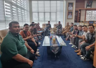 Eks Karyawan PT SKIP Mengadu ke Bupati Inhu, Mereka Bilang Dirumahkan Tanpa Sebab!