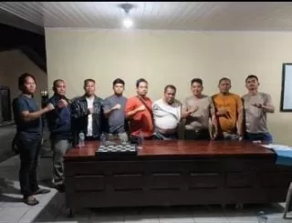 Polsek Air Batu Bantu Polres Rokan Hilir Tangkap Pelaku Penipuan Lahan