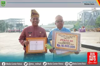 Rohul Raih Kabupaten Terbaik III Perencanaan dan Pencapaian Tingkat Daerah di Hari Jadi ke 68 Riau