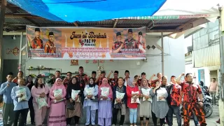 PAC Pemuda Pancasila Medan Denai Tebar Kepedulian Lewat Jumat Berkah