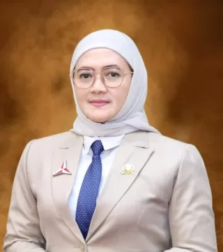 Lomba Gasing se Riau Guncang Merbau, Srikandi Demokrat Dorong Pelestarian Budaya di Kota Sagu